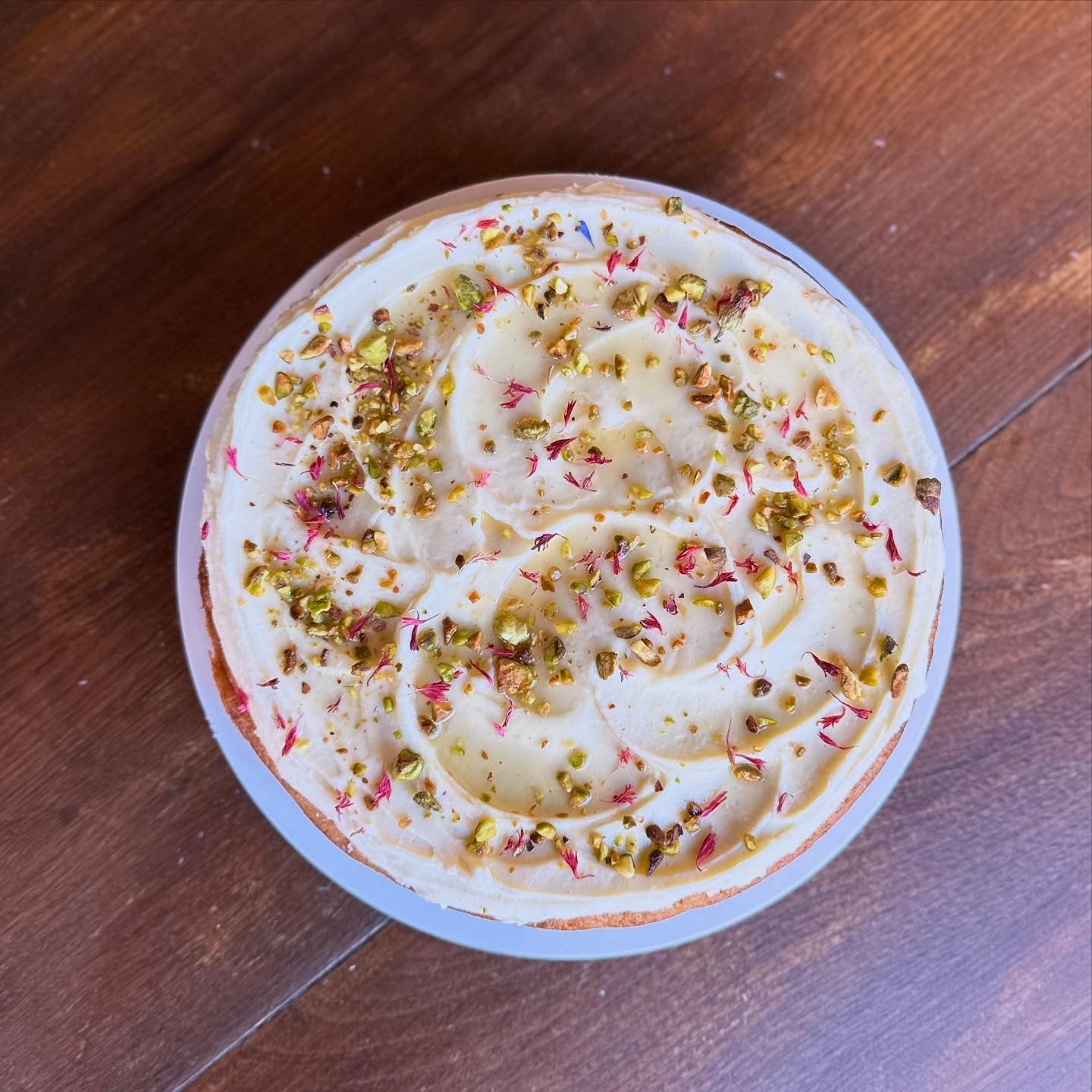 Pistachio cake with honey cream cheese frosting