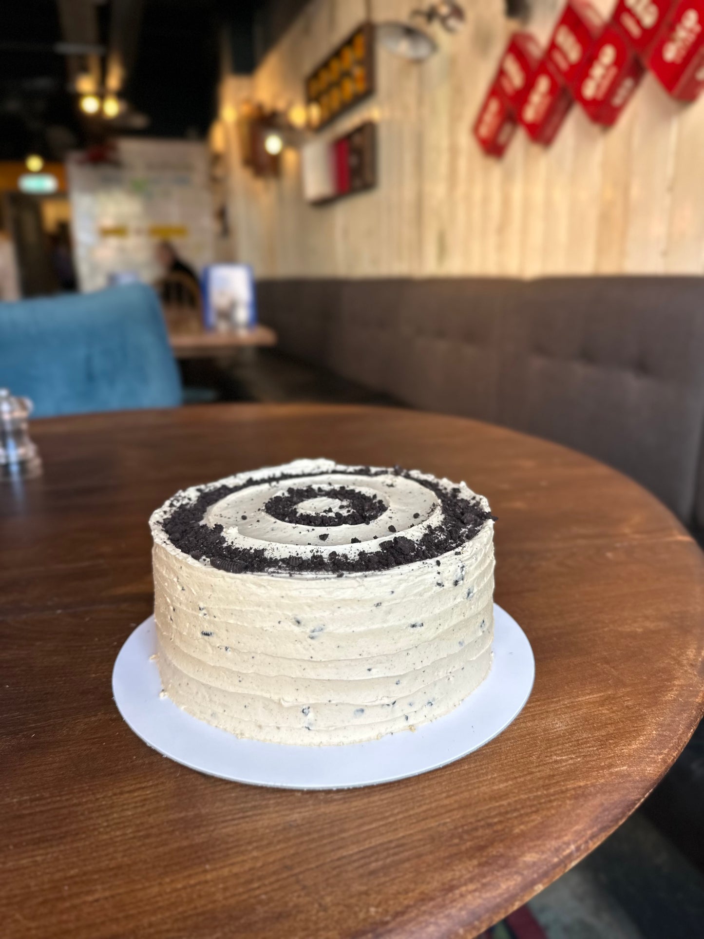 Oreo cake with expresso oreo buttercream