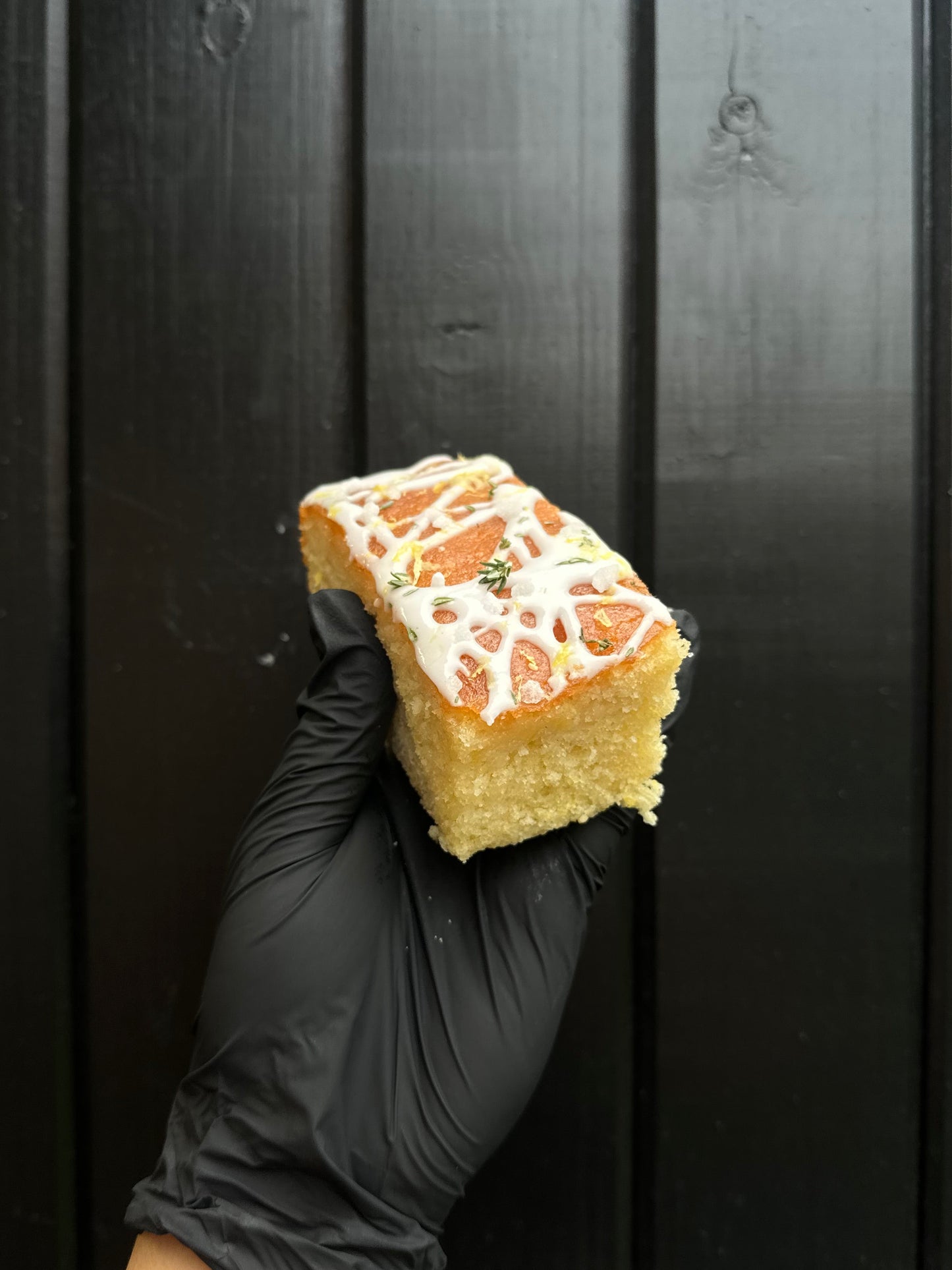 Lemon drizzle