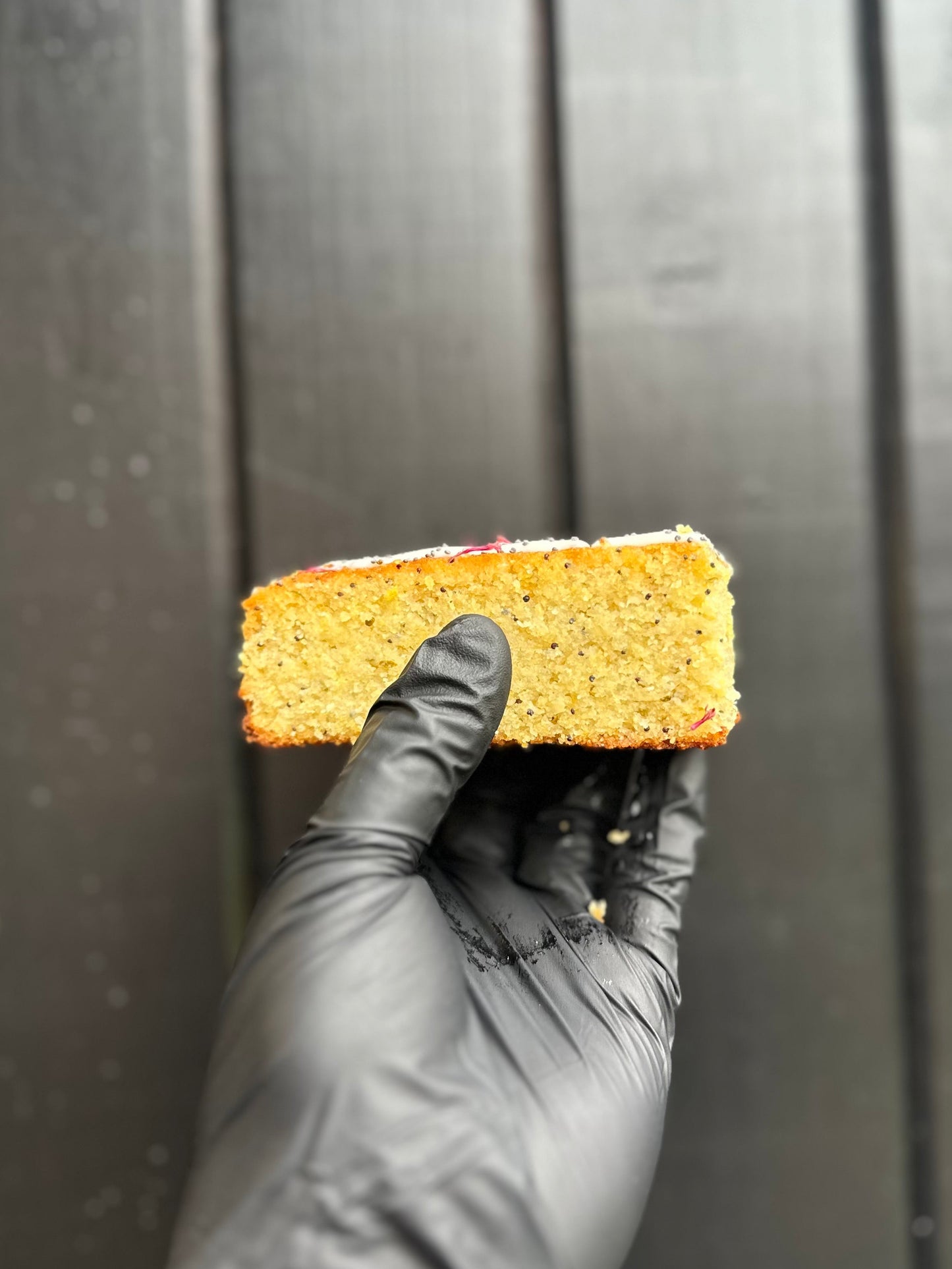 Courgette & Lime cake with poppy seeds