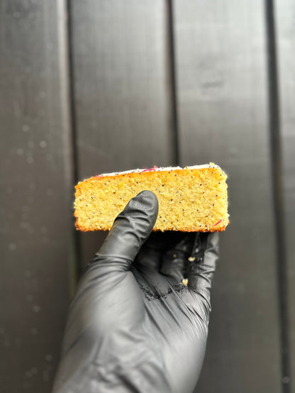 Courgette & Lime cake with poppy seeds
