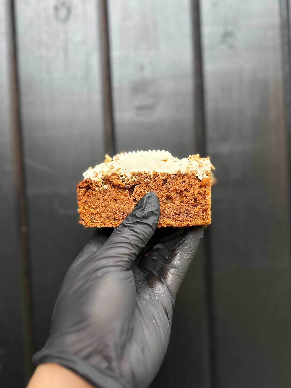 Spiced pumpkin and pecan cake